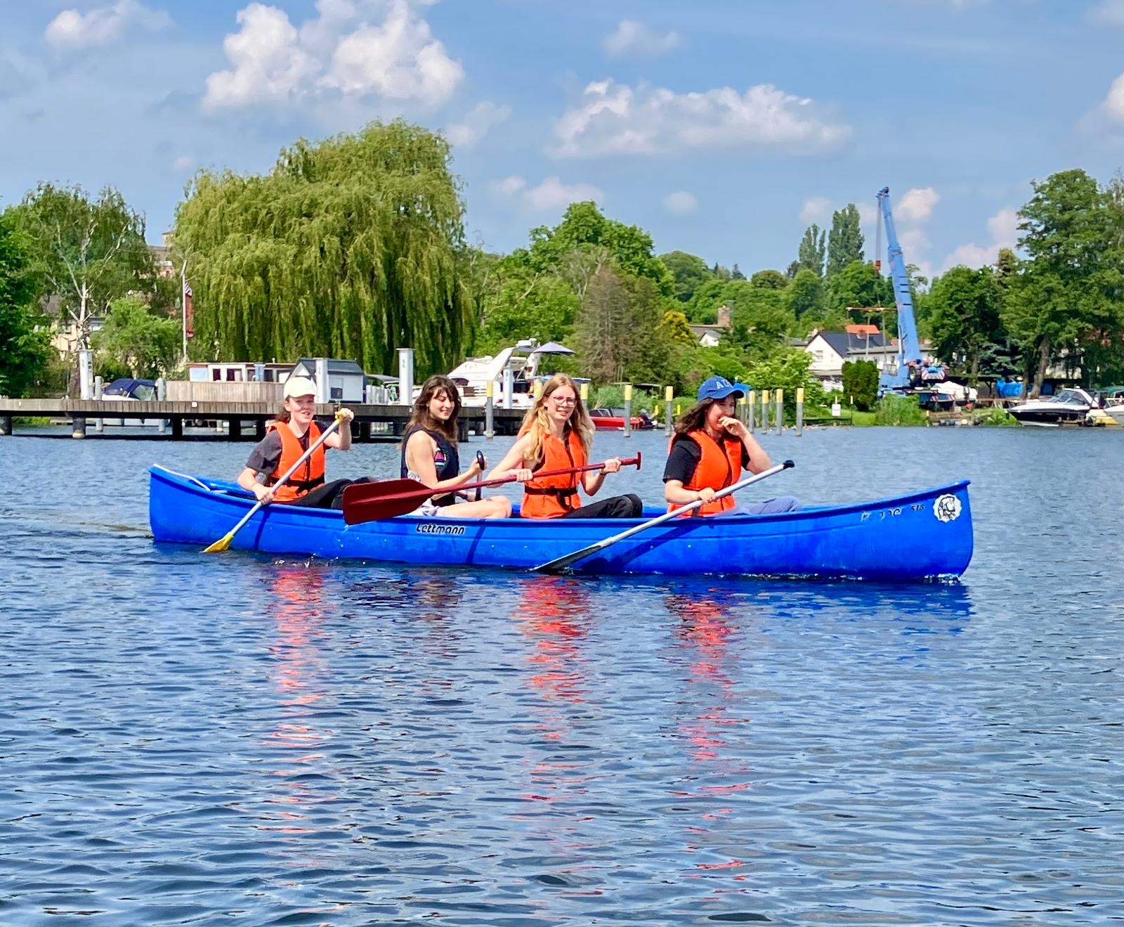 Gegenbesuch FR4 6865e53e 64a3 4412 812c c9aa27cd1dc3